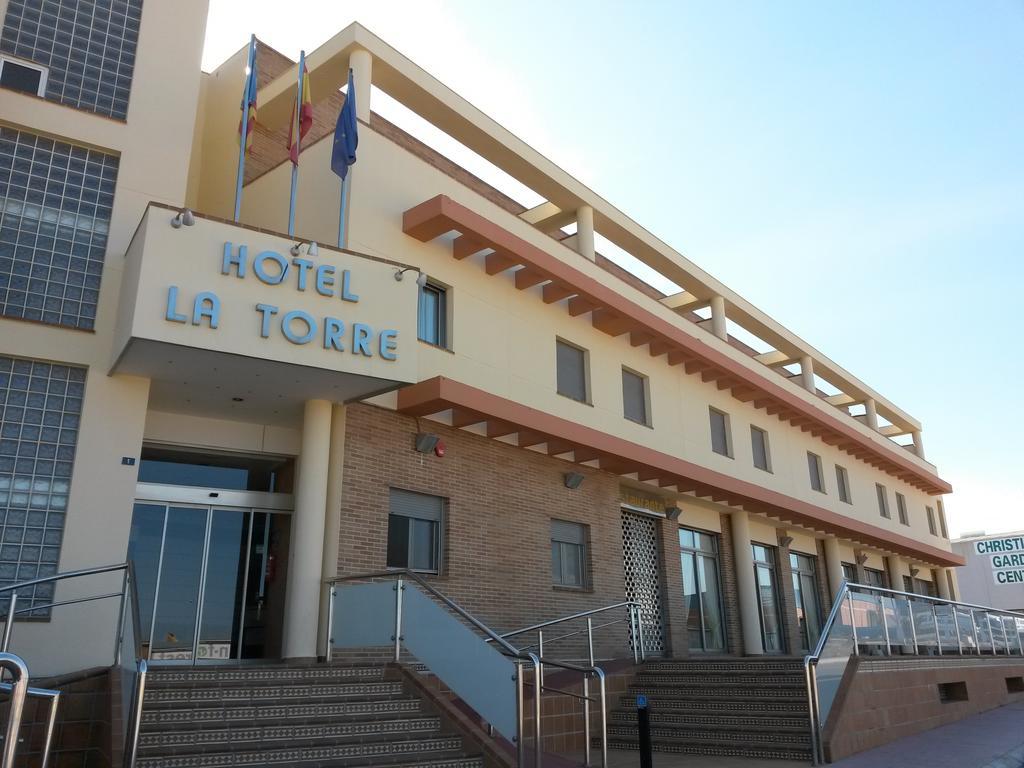 Hotel la Torre Los Montesinos Exterior foto